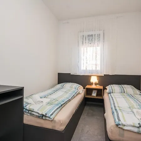 Spanic Apartmán Vir