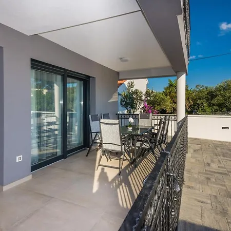 Apartmán Spanic Vir