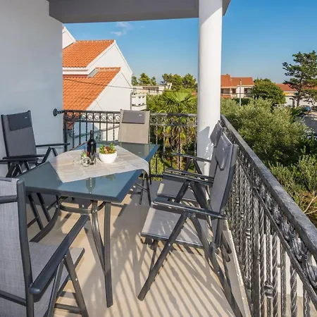 Spanic Apartmán Vir